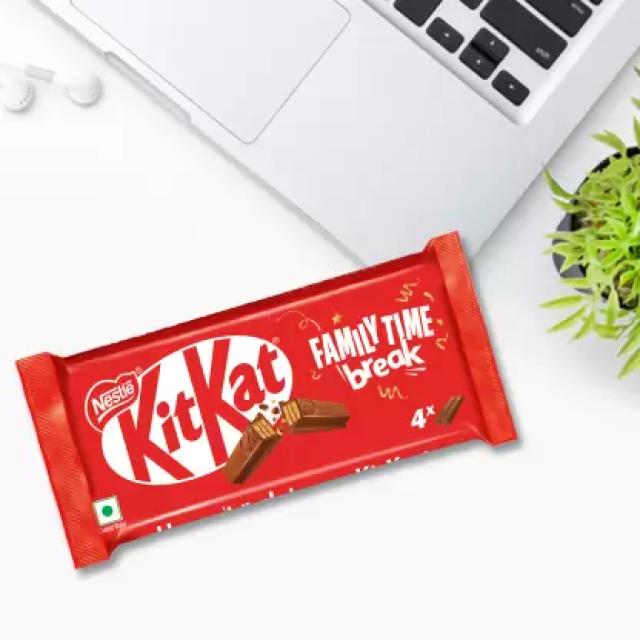 NESTLE KitKat Family Time Break Chocolate Coated Wafer Bars  (61.6 g)